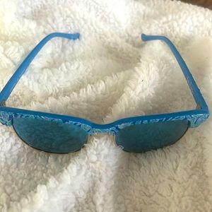 Lilly Pulitzer Blue Paisley Sunglasses